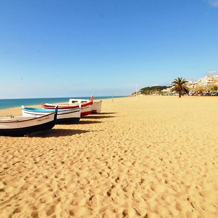Homeholidaysrentals Lorraine Малграт де Мар Екстериор снимка