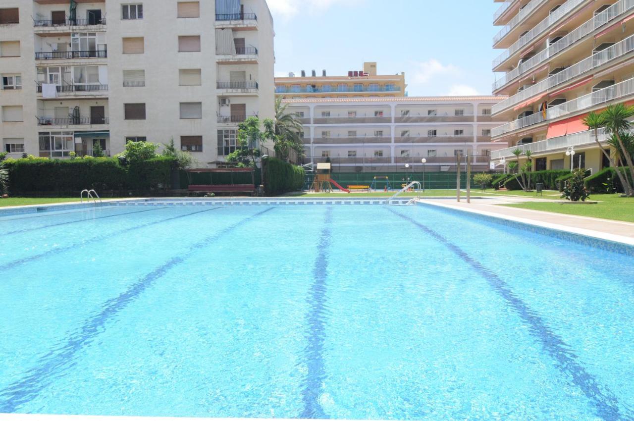 Homeholidaysrentals Lorraine Малграт де Мар Екстериор снимка