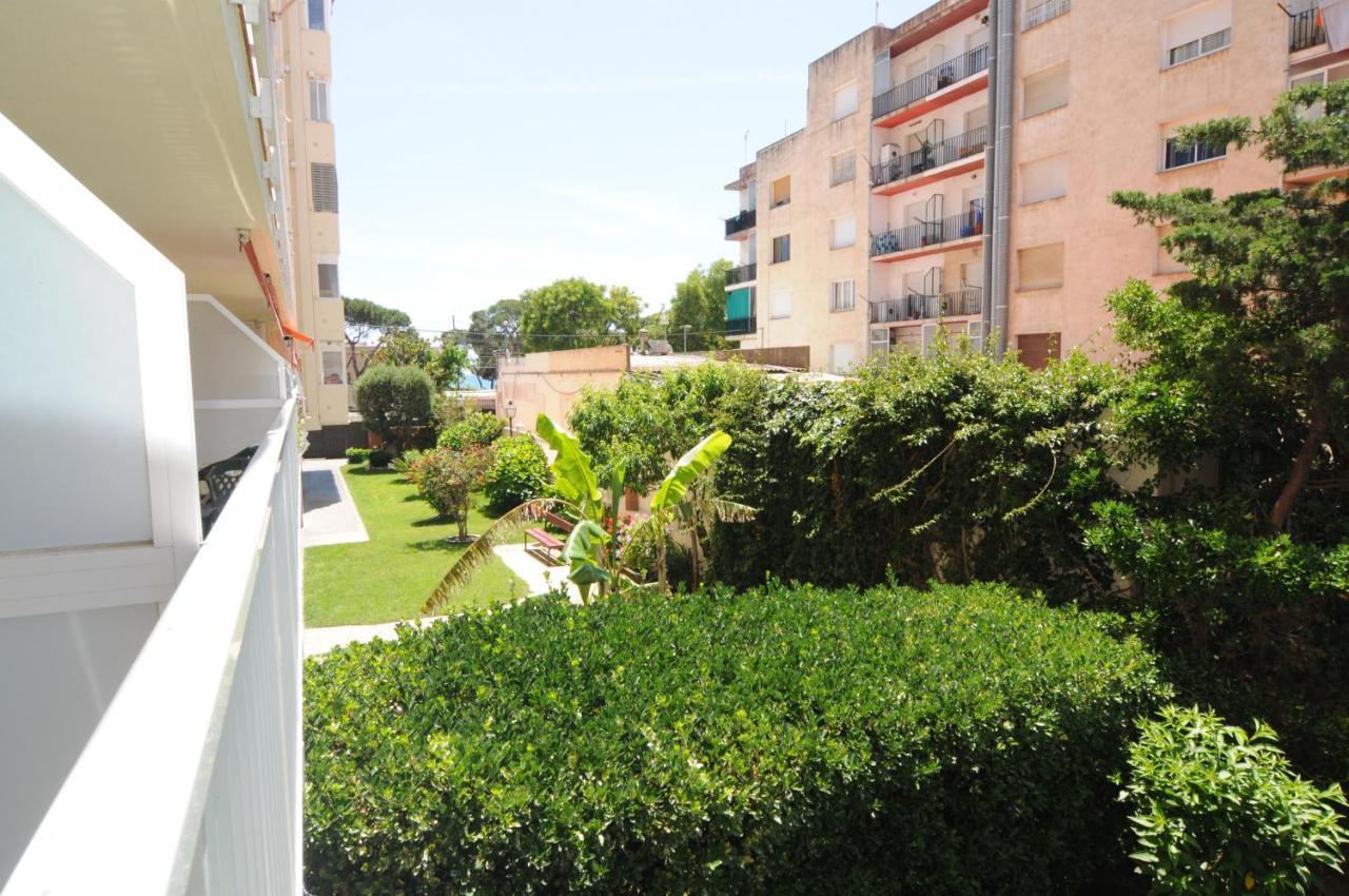Homeholidaysrentals Lorraine Малграт де Мар Екстериор снимка